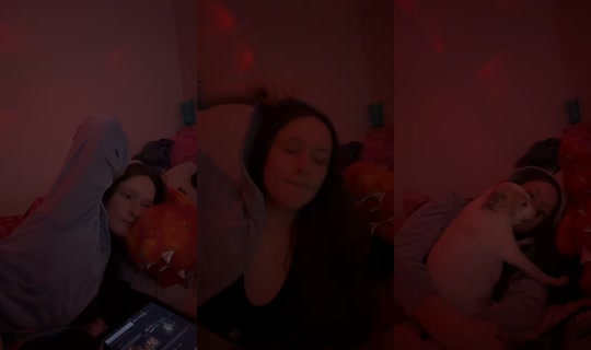 barklikeyuwanitbby's Stream - Jul 25, 2026, 12:03 AM