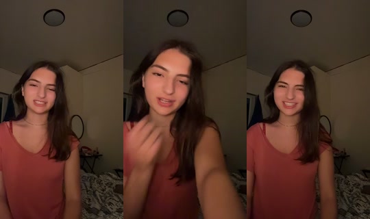 becca_460's Stream - Sep 21, 2026, 11:02 AM