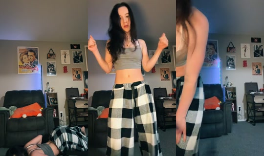 bellybbelle's Stream - Jul 28, 2026, 2:25 AM