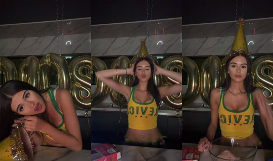 bigbootygabs's Stream - Aug 10, 2026, 2:53 AM