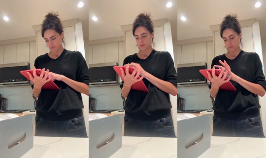 brookedeighton's Stream - Jul 28, 2026, 8:23 PM