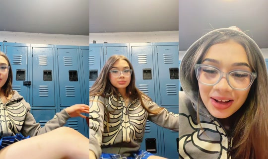 bunniesworld_'s Stream - Aug 6, 2026, 8:24 AM