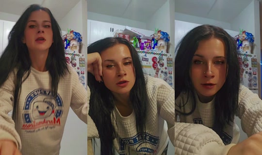Stream di caffeinatedgreenqueen - 24 lug 2026, 22:58