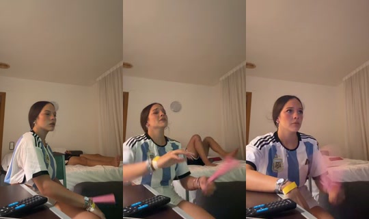 carlota__ol's Stream - Jul 15, 2026, 8:14 PM