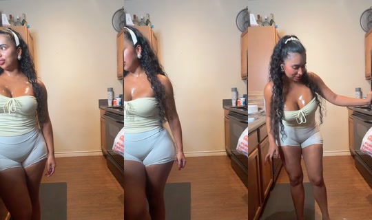 بث chavellasexy - 10 أغسطس 2026، 2:21 ص