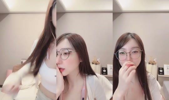 chi_chi__77's Stream - Aug 28, 2026, 2:51 AM