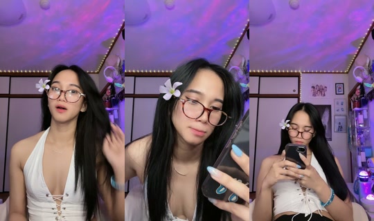 chickenjoy_30's Stream - Jul 19, 2026, 7:43 PM