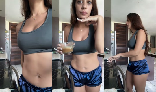 coralflores060 的直播 - 2026年8月22日 12:18
