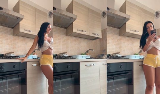 deamoraaaaa's Stream - Jul 29, 2026, 12:49 PM