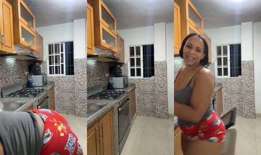dejessicasalon's Stream - Aug 5, 2026, 2:38 AM