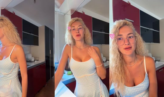 despoina.ntenekou Aufgenommen am 25. Aug. 2026, 4:03