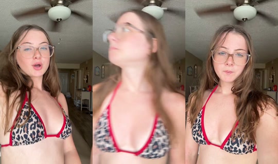 dezyraemarie's Stream - Aug 9, 2026, 8:32 PM