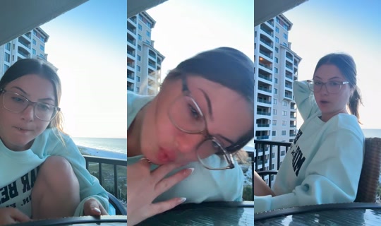 Stream dezyraemarie - 11 Agu 2026, 0.40