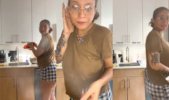 Stream von divineelifee – 15. Aug. 2026, 21:55