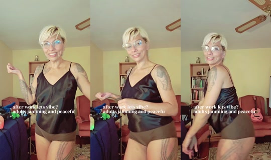 dollpeekaboo's Stream - Jul 26, 2026, 11:58 PM