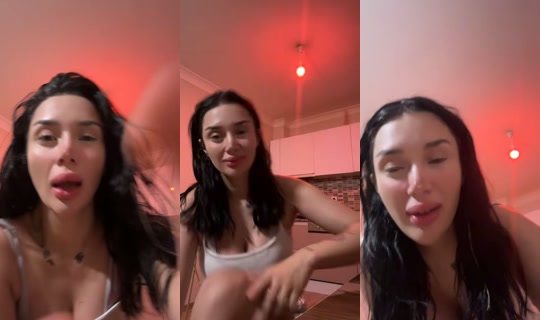 eceminevreni's Stream - Jul 19, 2026, 1:54 AM