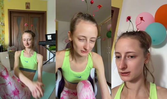 elfochka_2's Stream - Aug 6, 2026, 5:02 AM
