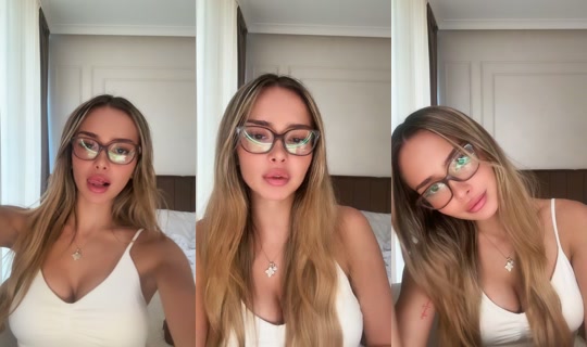 ellavielle's Stream - Aug 6, 2026, 12:59 PM