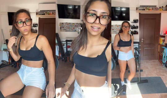 elleb_2306's Stream - Jul 21, 2026, 2:49 PM