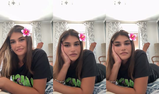 elly_elly_99's Stream - Jul 29, 2026, 11:01 AM