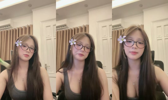embechiiu_'s Stream - Oct 19, 2026, 6:00 PM