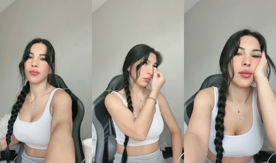 esmermelek_o7's Stream - Aug 7, 2026, 7:03 AM