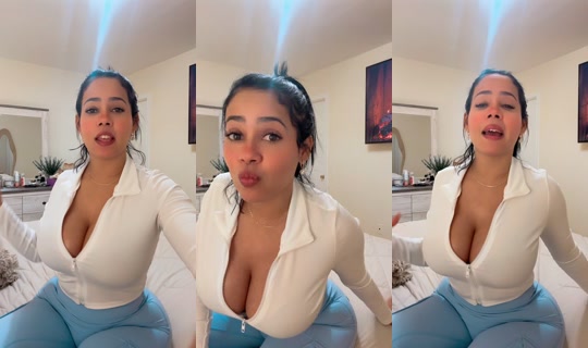 g_anyireyess's Stream - Aug 12, 2026, 10:49 PM