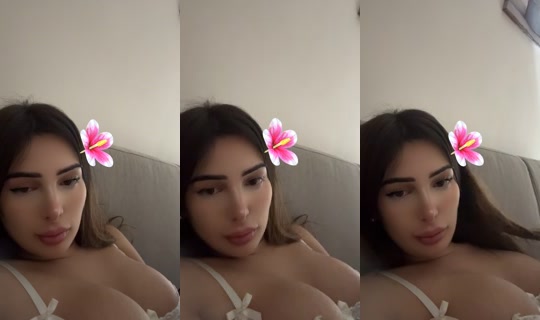 Stream ni giusytanya_ - Ago 8, 2026, 5:15 PM