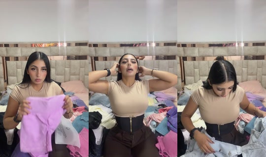 haillietriana's Stream - Aug 1, 2026, 2:56 AM