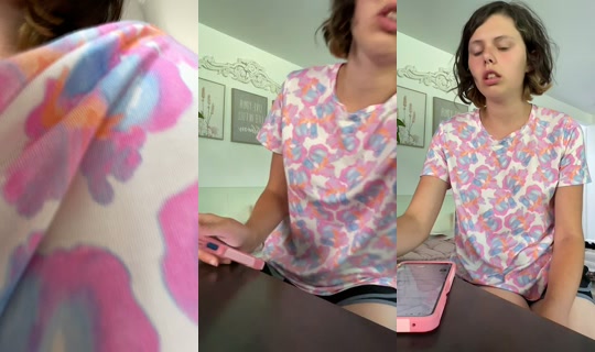 heidi.and.naomi's Stream - Aug 6, 2026, 10:53 PM