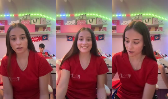 iiriaa02_'s Stream - Jul 10, 2026, 12:04 AM