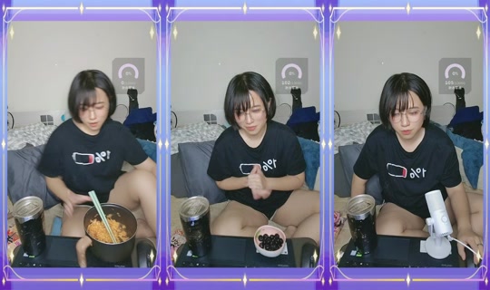 is_grapie's Stream - Oct 19, 2026, 3:28 PM