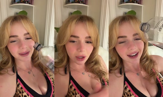 itslildoll's Stream - Aug 3, 2026, 7:32 AM