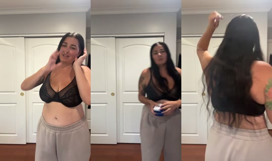 jackiehatesithere 的直播 - 2026年8月10日 1:37