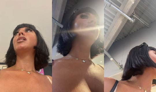 juicy_anahita's Stream - Jul 30, 2026, 8:50 AM