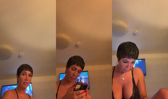 juicy_anahita's Stream - Aug 6, 2026, 9:09 PM