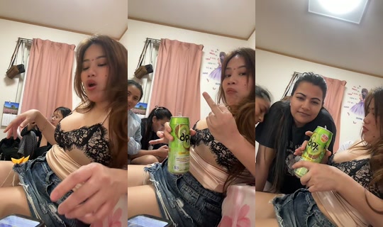 julieinosaka's Stream - Oct 22, 2026, 12:52 PM