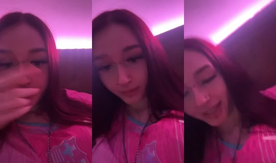 kralovnahvezda's Stream - Aug 9, 2026, 9:04 PM