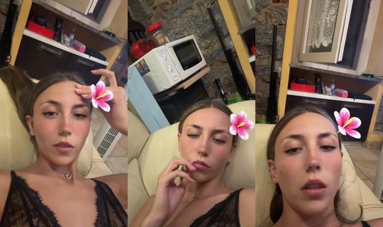 ladelne_'s Stream - Aug 6, 2026, 8:49 PM
