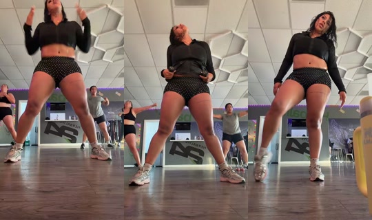 latin_mami_'s Stream - Jul 30, 2026, 1:42 PM