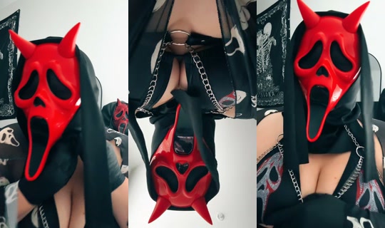 lilith_femdomme's Stream - Jul 17, 2026, 7:01 PM
