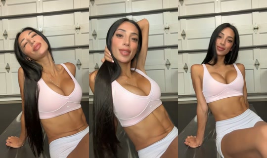 lizzy._garcia's Stream - Aug 7, 2026, 4:58 AM