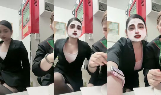 lovehanna_03's Stream - Aug 22, 2026, 10:09 PM