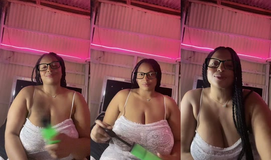 mely_live1's Stream - Aug 30, 2026, 5:10 AM