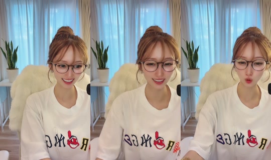 mio777755's Stream - Aug 7, 2026, 4:01 AM