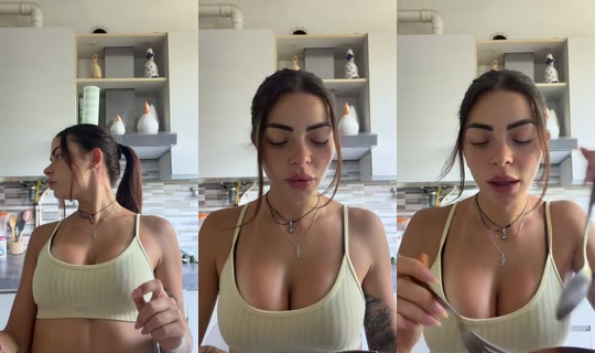 morgrillaa's Stream - Aug 6, 2026, 11:24 AM