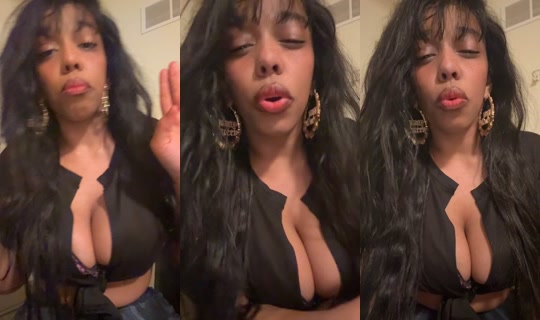 nayellylanegra's Stream - Jul 26, 2026, 5:51 AM