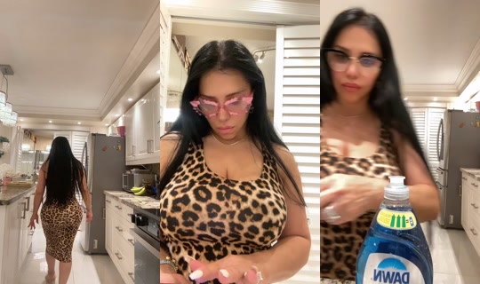 nunucurves's Stream - Aug 4, 2026, 4:46 AM