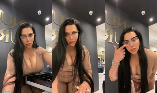 nunucurves's Stream - Aug 9, 2026, 1:31 AM