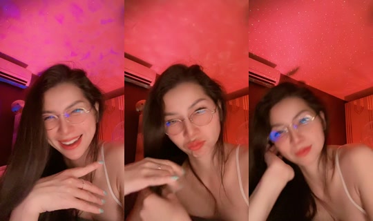 oumoum289's Stream - Jul 18, 2026, 6:20 PM